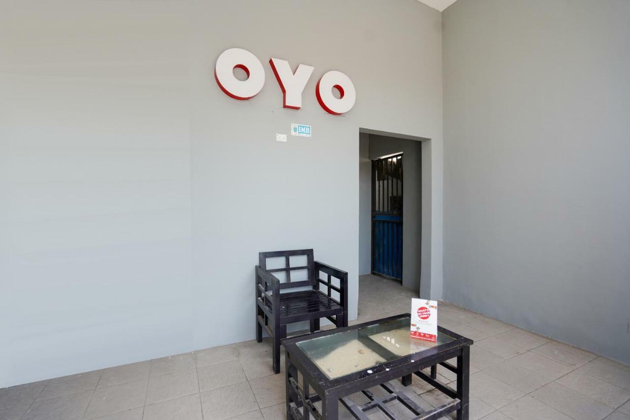 Oyo 1316 Mentari Family Homestay Probolinggo Dış mekan fotoğraf
