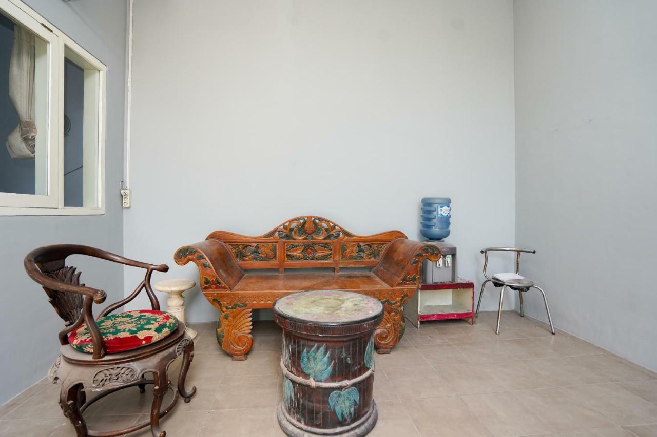 Oyo 1316 Mentari Family Homestay Probolinggo Dış mekan fotoğraf