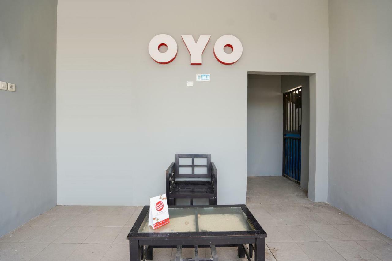 Oyo 1316 Mentari Family Homestay Probolinggo Dış mekan fotoğraf
